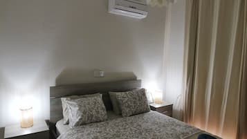1 bedroom, iron/ironing board, WiFi (free), bed sheets