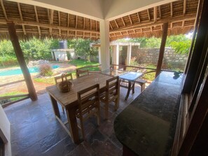Outdoor dining