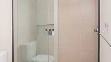 Apartment, City View | Bathroom