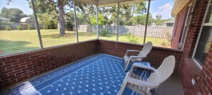 Terrace/patio - 2-Bedroom Home in Navarre, FL (Navarre)