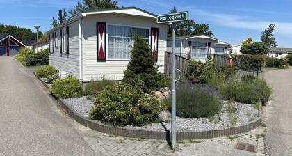 Waterview Chalet Near Marina Beach