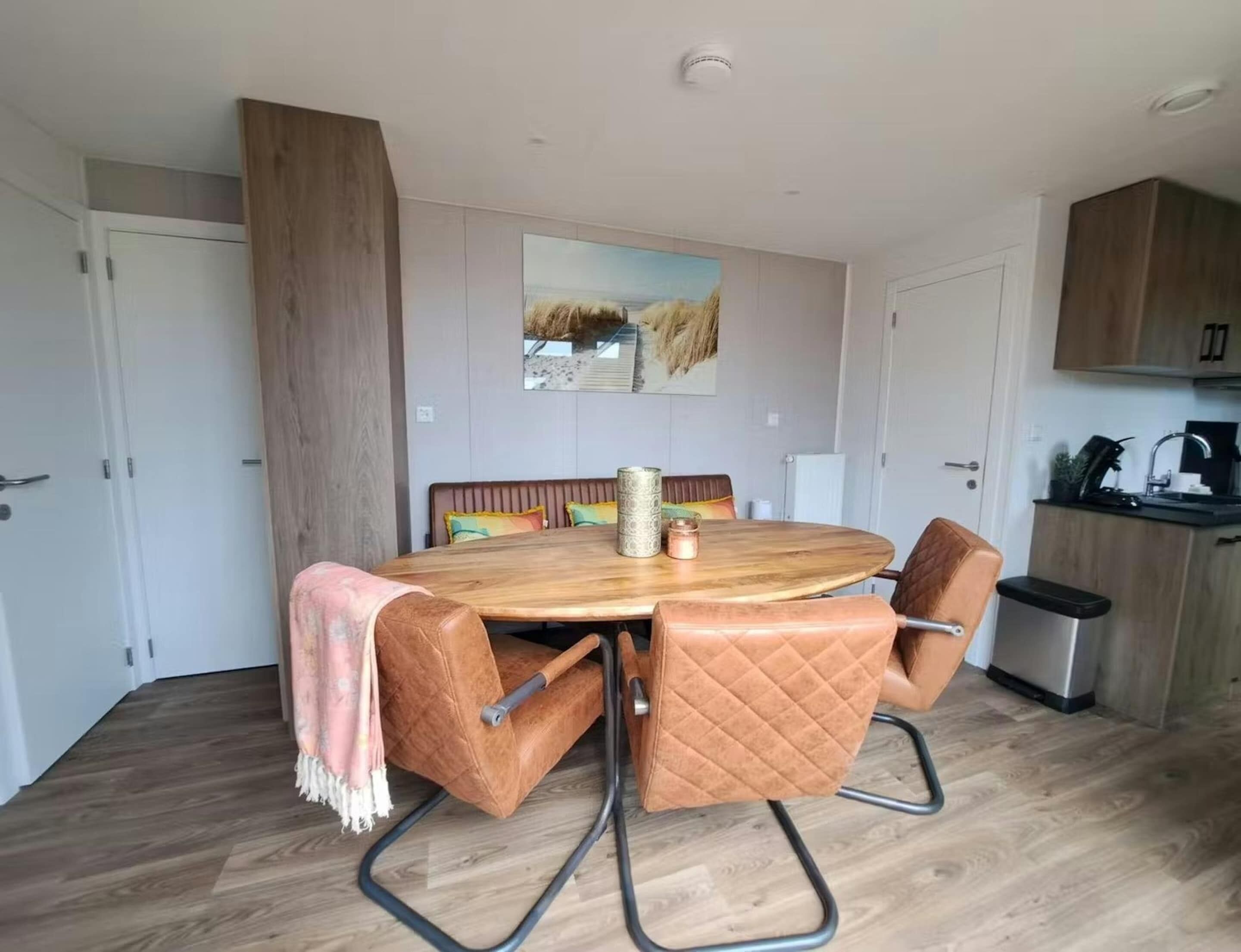 Chalet | Dining
