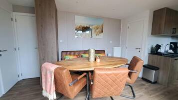 Chalet | Dining