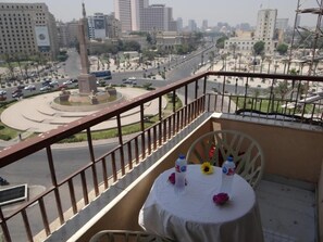 Outdoor dining - Royal town hotel  (Cairo)