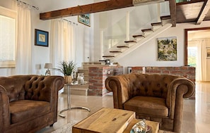 Interior - Gorgeous home in Splitska (Splitska)