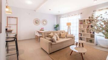 Apartment, City View | Living area