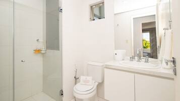 Apartment, City View | Bathroom