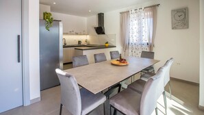 Dining - Awesome home in Motovun (Motovun)