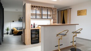 Bar (on property) - Awesome home in Motovun (Motovun)