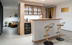 Bar (in der Unterkunft)
