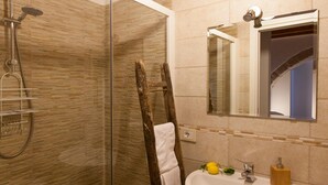 تجهيزات دش، مجففات شعر، مناشف