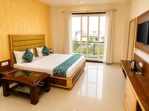 Desk, free WiFi - Khatu Bagh Resort (Khatoo)