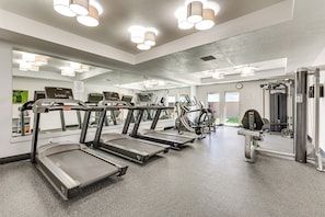 Apartment (2 Bedrooms) | Interior - Walk to Beach! Alameda Condo w/ Pool Access (Alameda)