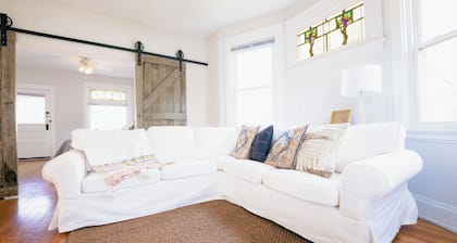 Walkable Oakley Neighborhood Home in Cincinnati!