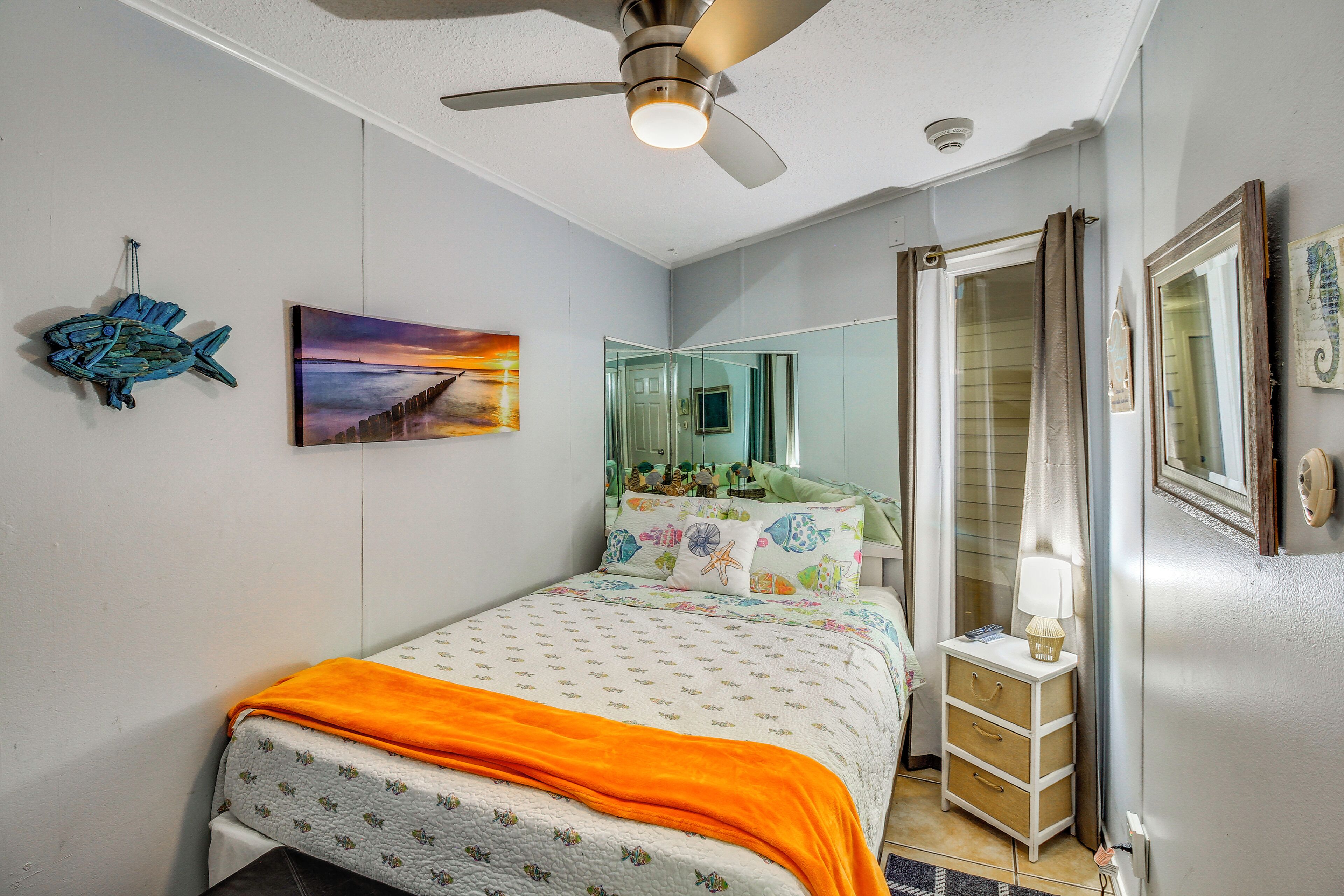 Apartment (1 Bedroom) | Interior