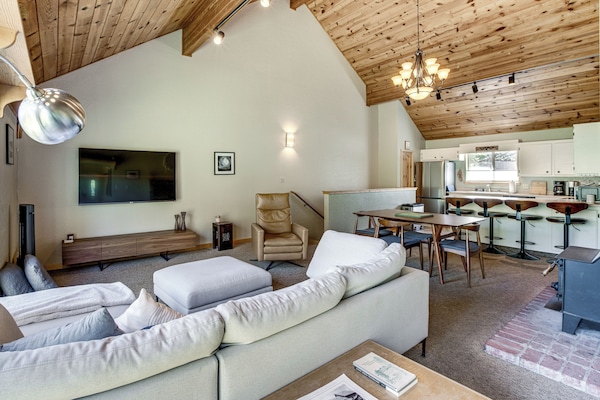 Apartment (4 Bedrooms) | Front of property