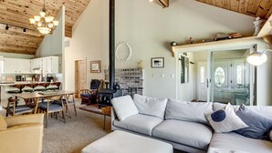 Căn hộ (4 Bedrooms) | Nội thất