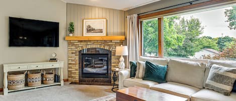 House (3 Bedrooms) | Front of property