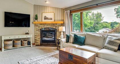 Family Home w/ Patio, 9 Mi to Downtown Appleton
