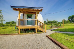 Apartment (0 Bedroom) | Interior - Luxury Glamping Dome w/ Private Hot Tub in Butler (Butler)