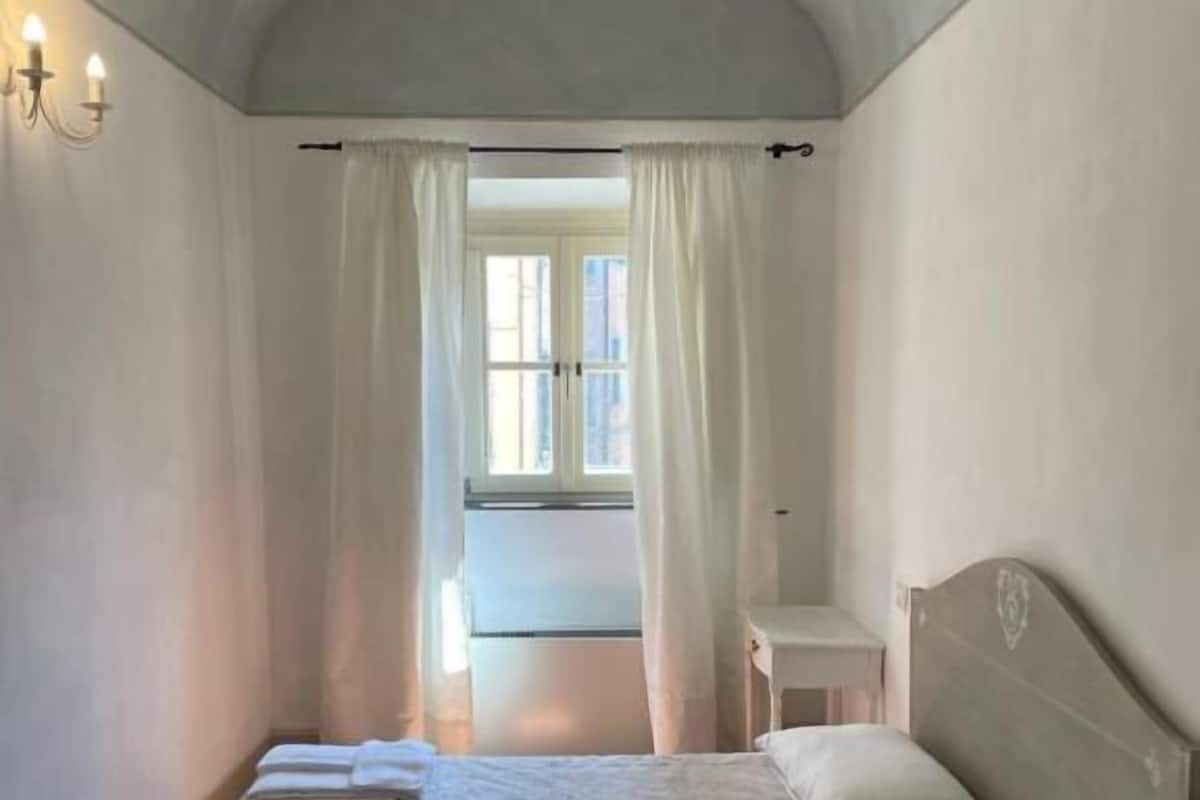 Superior Double Room, Patio, City View