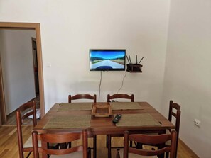 Dining - Vuković house - near Slano lake with wonderfull lake view (Nikšić Municipality)