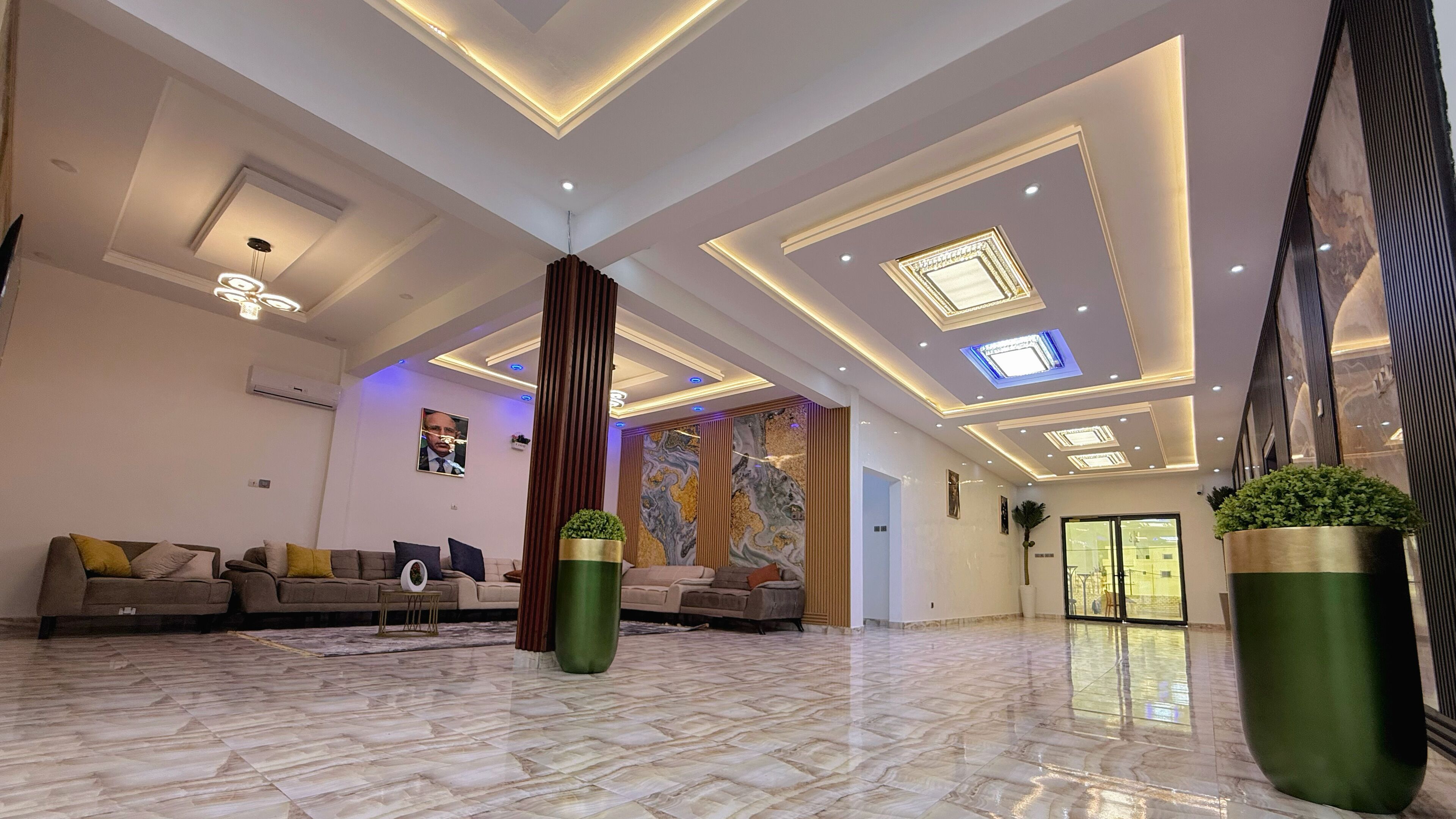 Hall
