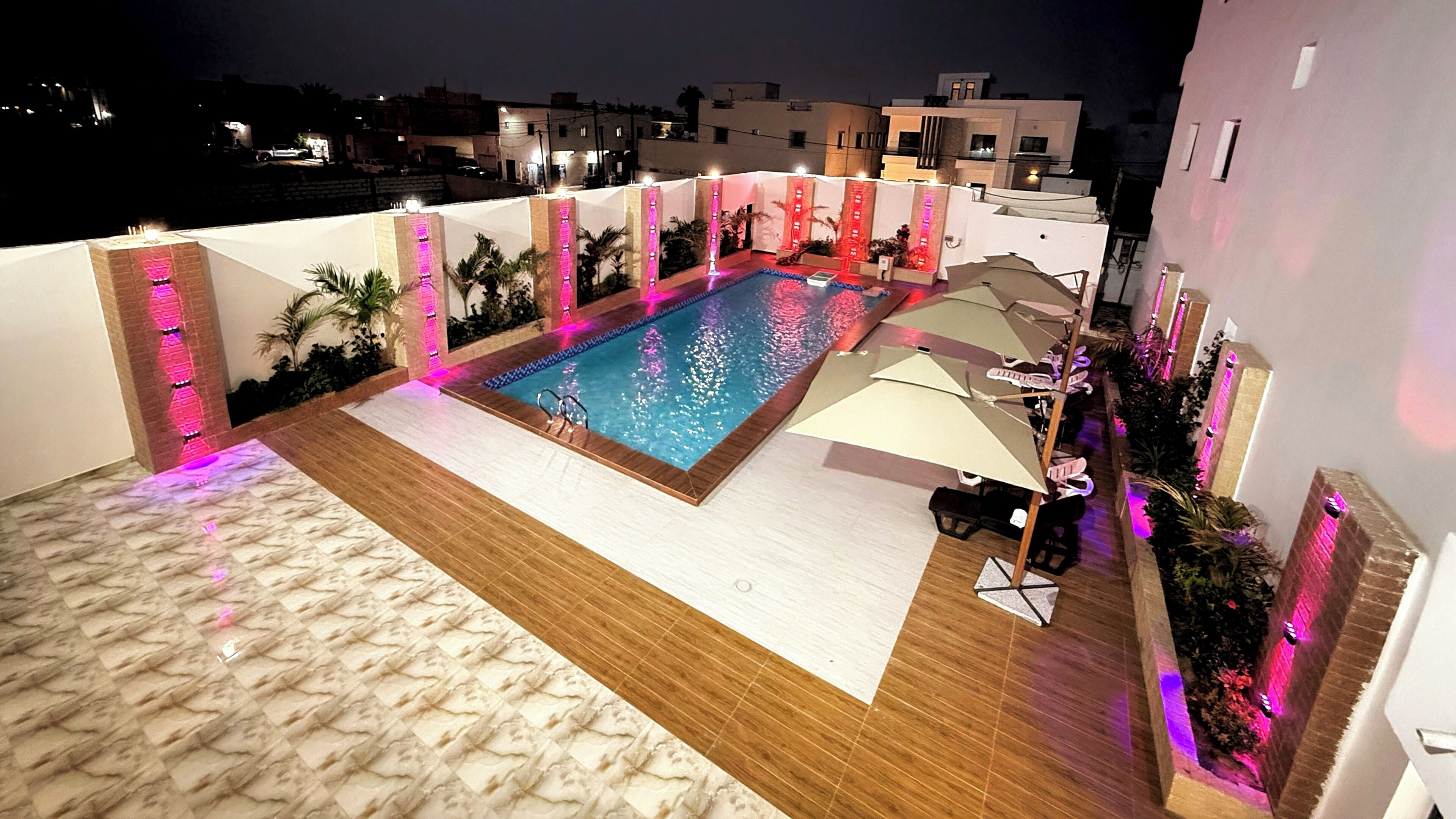Pool