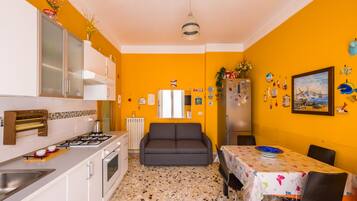 Apartment (1 Bedroom) | Interior