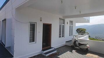 Family House, Garden View | Exterior