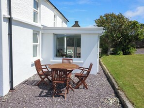 Outdoor dining - Teach Feirme (Clonakilty)