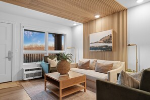 Apartment, 2 Schlafzimmer | Wohnbereich
