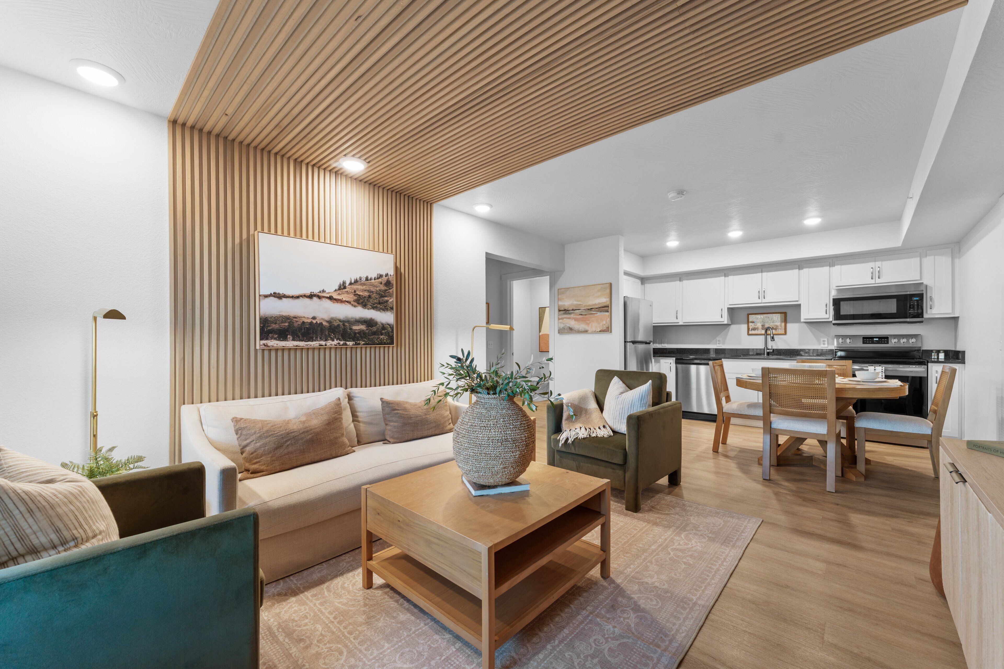 Condo, 2 Bedrooms | Living area