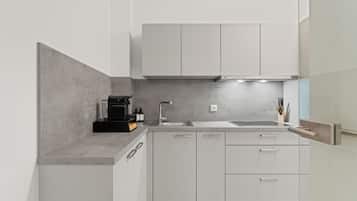 Apartemen Comfort, 1 Tempat Tidur King, dapur | Dapur pribadi | Lemari es, microwave, oven, dan kompor
