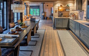Dining - Stunning home in Sjusjøen with sauna (Sjusjøen)