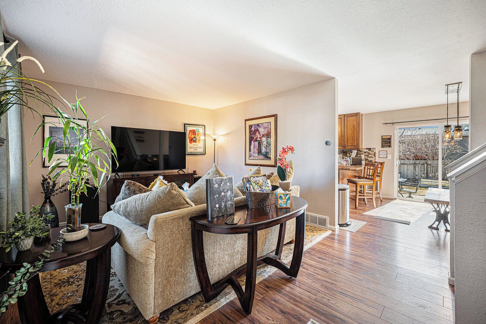 Loveland Garden Retreat, Private With Backyard And Hot Tub - Loveland, CO