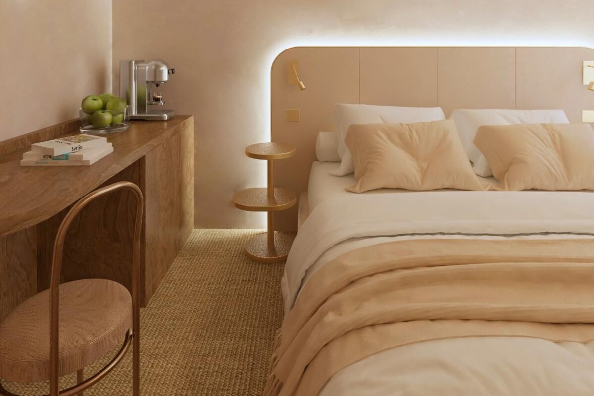 In-room safe, blackout curtains, soundproofing, free WiFi