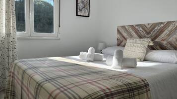 2 bedrooms