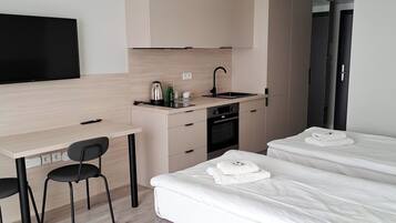 Apartment, 2 Single Beds, Kitchenette