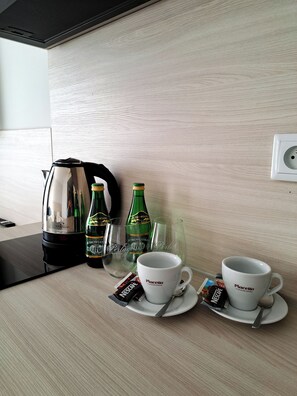 Coffee and/or coffee maker - Sympo Apartaments (Kraków)