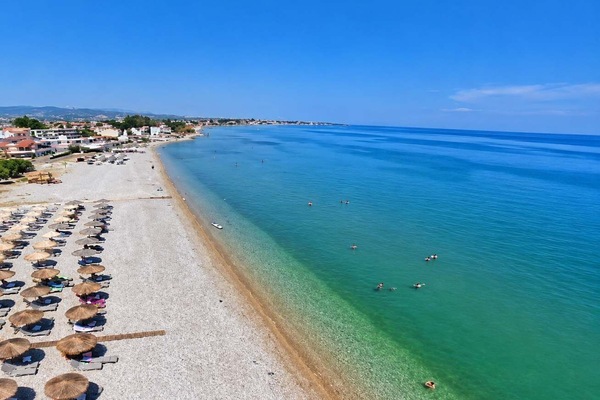 Organized Vrachati Beach, only 7 km away from the property.