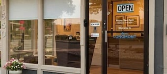 Longmont Lodge & RV Park