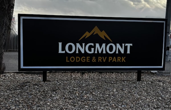 Longmont Lodge & Rv Park - Longmont, CO