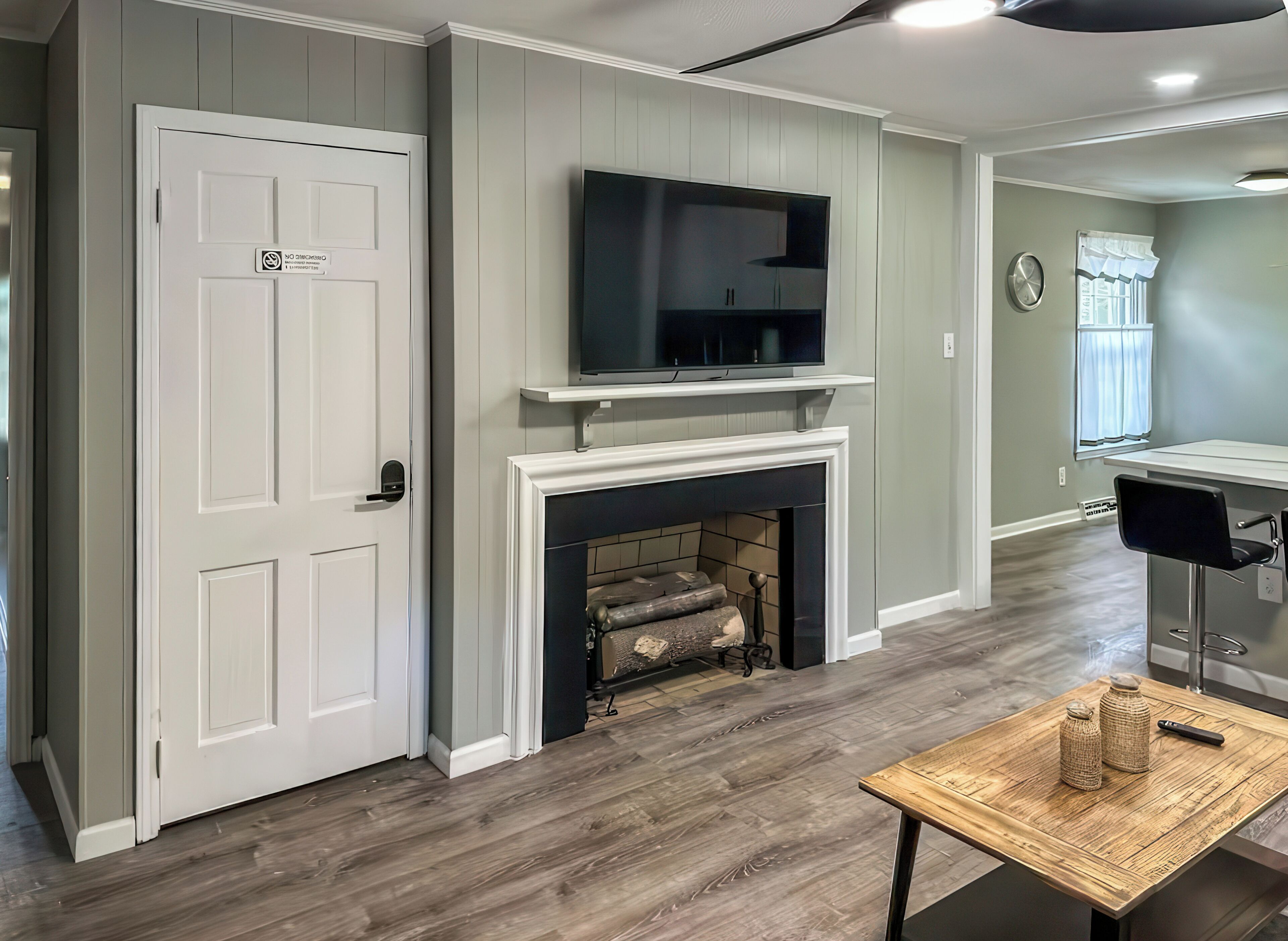 House, Patio | Living area