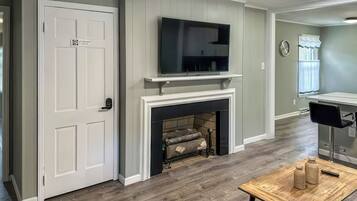House, Patio | Living area