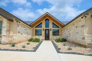 Exterior - Living Life ~ Frio River Access ~ Private Pool (Concan)