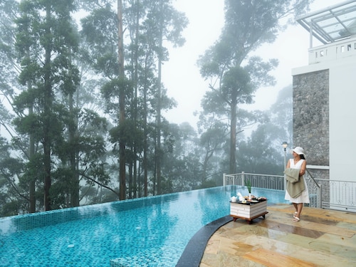 1924 Clock House Munnar