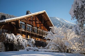 Exterior - Chalet Cannelle Deluxe Capra Guest Room with Mountain View, Private Balcony and Wi-Fi (La Chapelle-d'Abondance)
