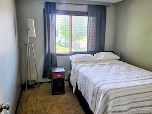 3 Schlafzimmer, Bügeleisen/Bügelbrett, WLAN, Bettwäsche