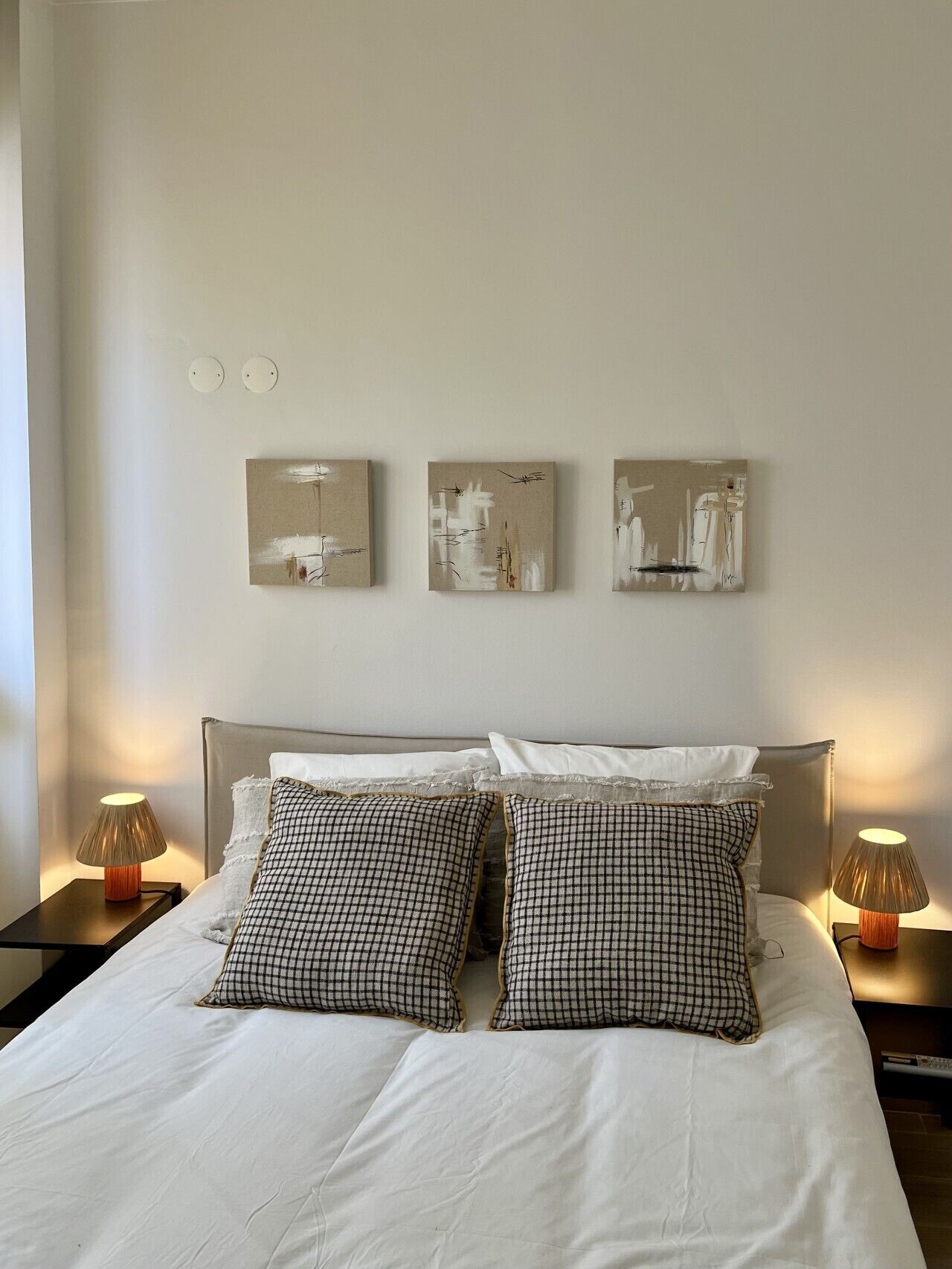 1 slaapkamer, een strijkplank/strijkijzer, wifi, beddengoed